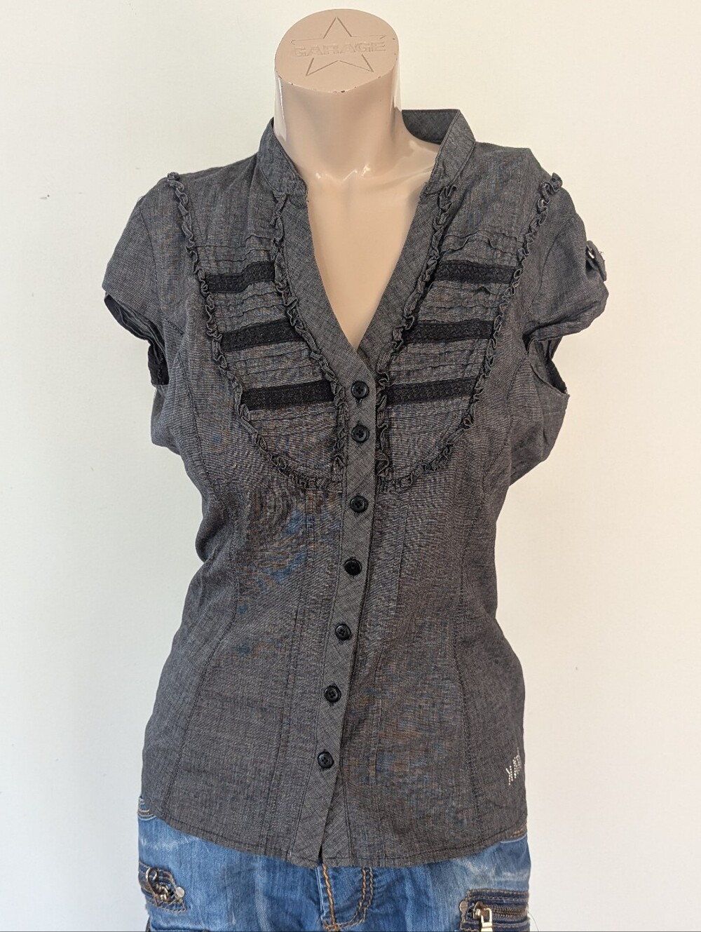 Karv Vintage Charcoal Ruffle-Trim Button Front Blouse_ large